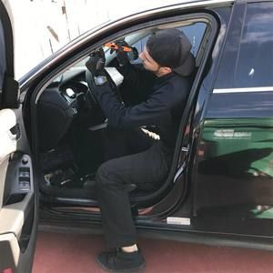 Meet your Posher, Anthony